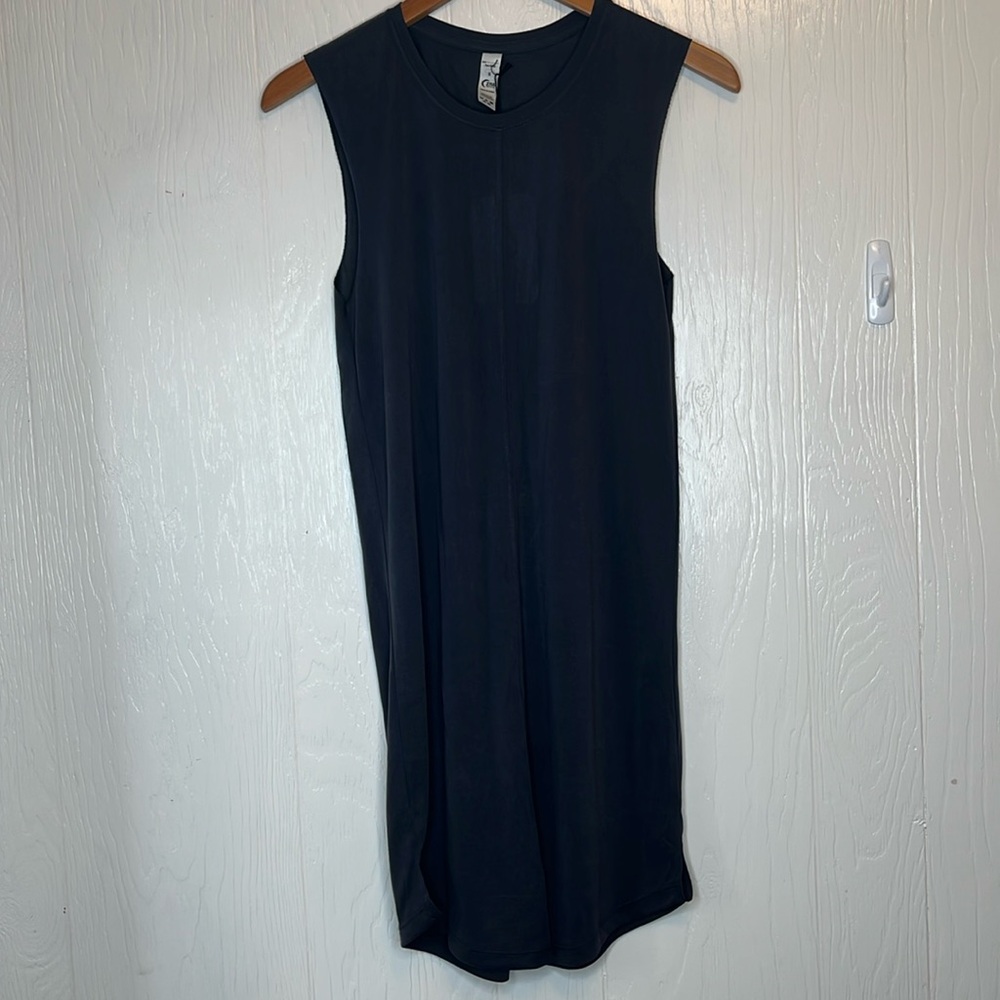 ZYIA Black Sleeveless Activewear Dress - Picture 2 of 5